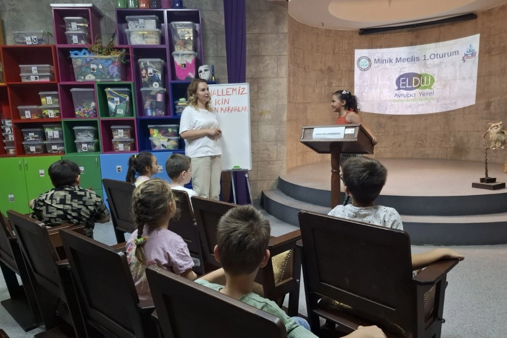 Eskişehirli miniklerden park toplantısı