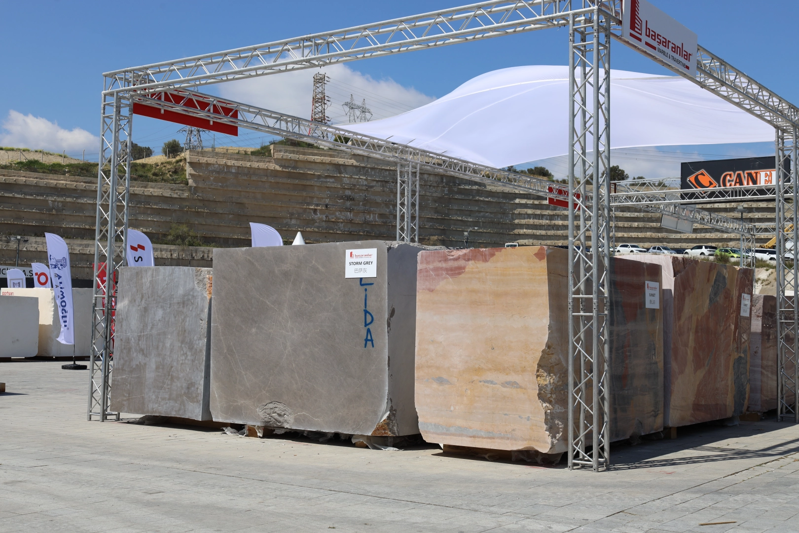 Doğal taş ihracatçıları Afrika’ya Kenya’dan girecek