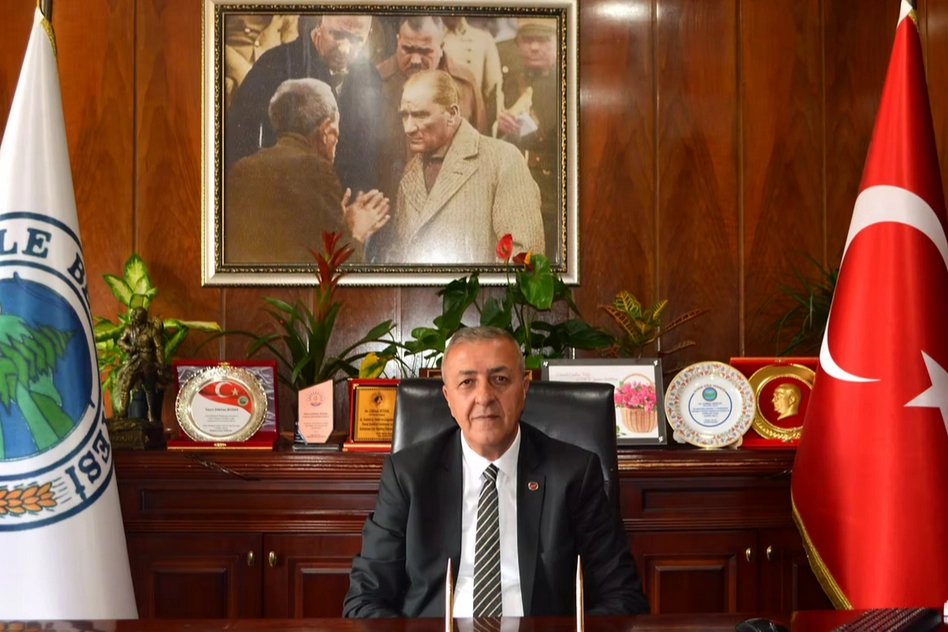 Ardahan Göle Belediye Başkanı Gökhan Budak CHP’den istifa etti!